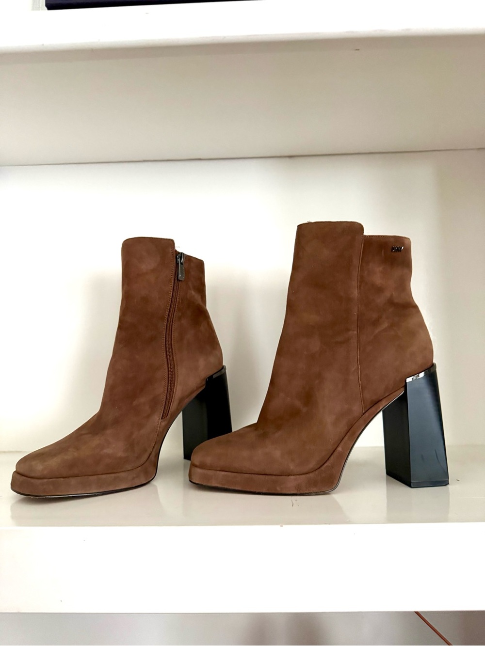 ✨ NWOT DKNY Felice Suede Platform Booties ✨